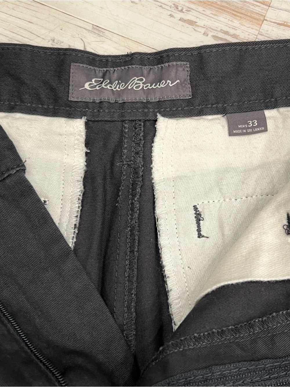 Eddie Bauer Men's Gray Flat-Front Casual Shorts - Picture 3 of 5